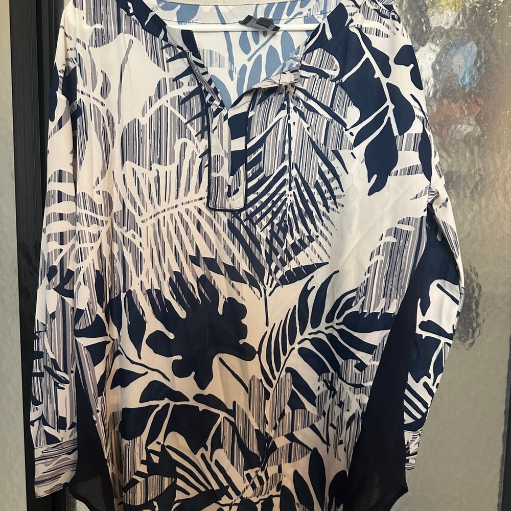 Lysse Navy and White Leaf Print Blouse